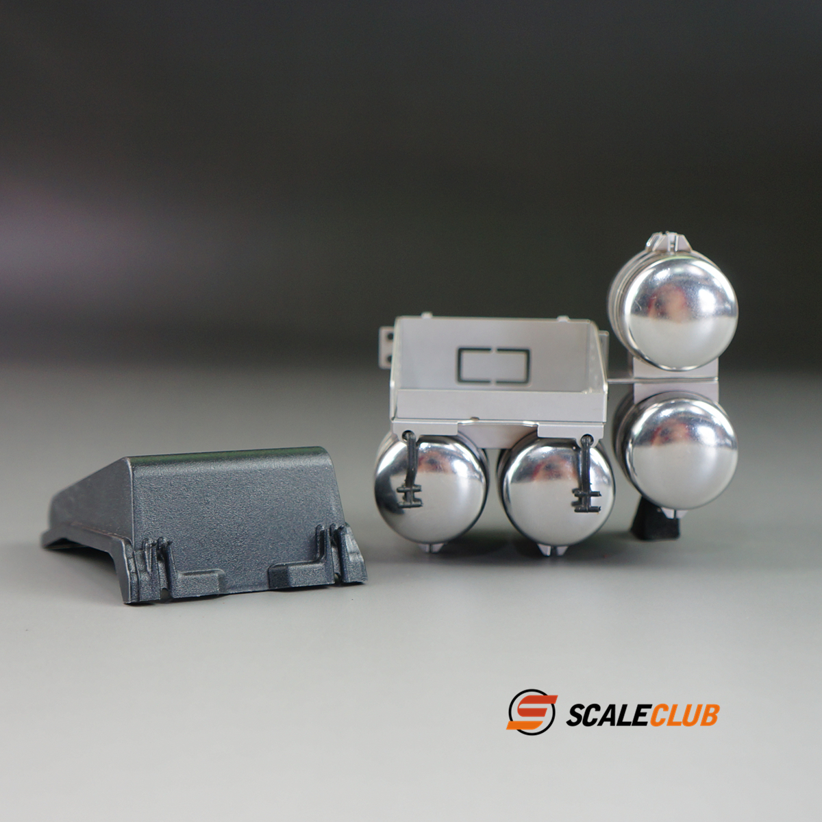 Scaleclub  1/14 truck R470 R62 – Battery Case Storage Bewertung und Preis