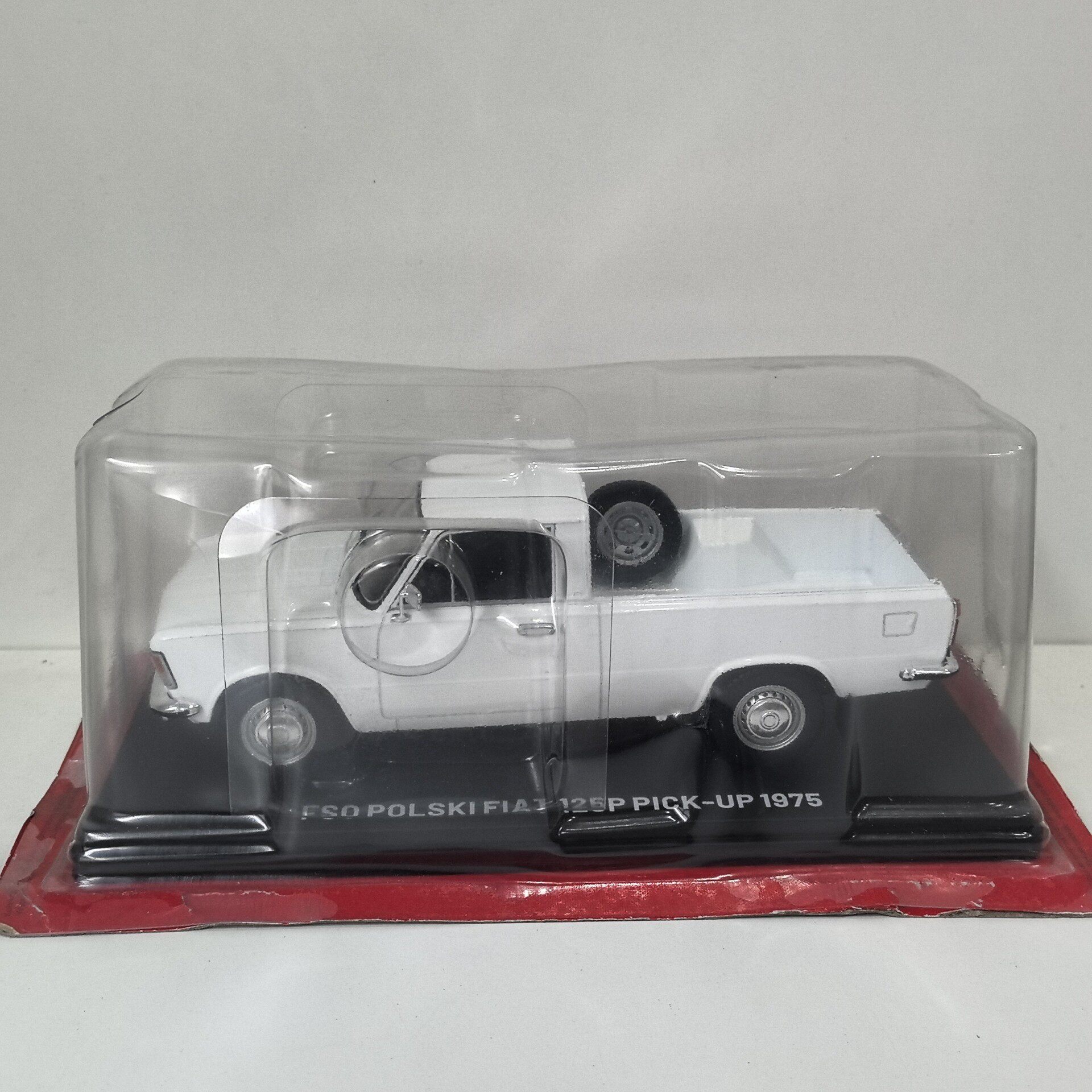 Box Cracking Diecast IXO 1/24  – Battery Case Storage Bewertung und Preis